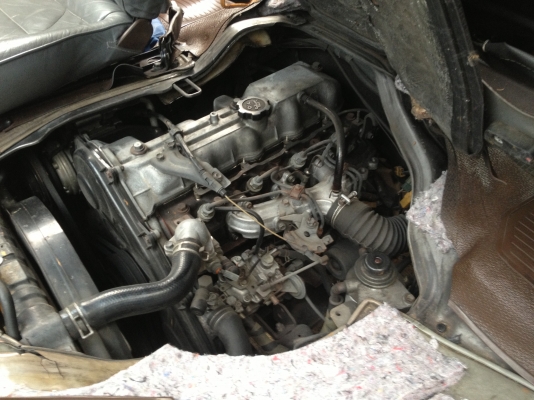 ขายรถตู้ครับ 100,000 บาท