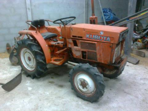 ขายรถไถ Kubota 20 แรง 2 เพลา ยางใหม่ เอกสารสัญญาซื้อขาย