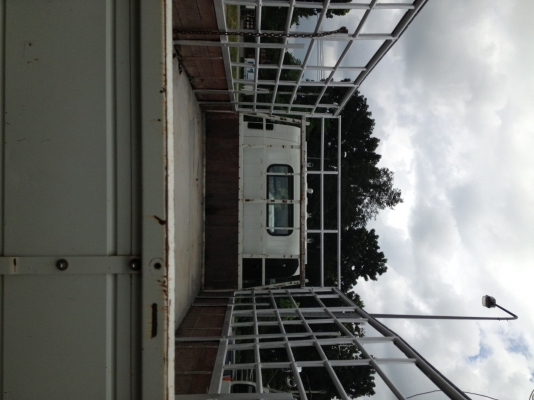 ขาย ISUZU หกล้อ NPR 150 แรงม้่า ยาว 5 เมตร รถสวยมาก สนใจติดต่อ 087-7153399, 081-7233267