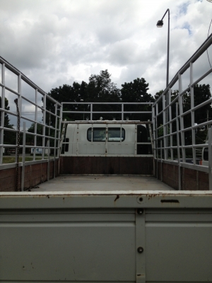 ขาย ISUZU หกล้อ NPR 150 แรงม้่า ยาว 5 เมตร รถสวยมาก สนใจติดต่อ 087-7153399, 081-7233267