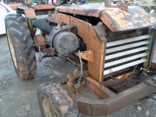 รถไถเก่า เหล็กหนาๆ ตามสภาพ ขายถูก