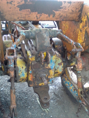 รถไถเก่า เหล็กหนาๆ ตามสภาพ ขายถูก