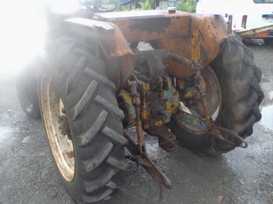 รถไถเก่า เหล็กหนาๆ ตามสภาพ ขายถูก