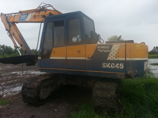 ขาย รถแบคโฮ KOBELCO SK 045