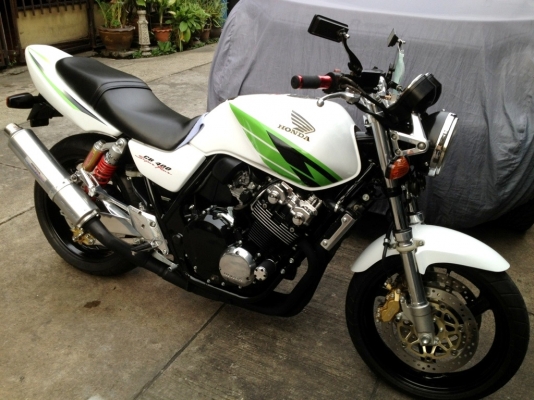 ขาย CB400 SF V-TEC1 ปี2000 สวยมากๆ อินวอย+สรรพสามิต+พรบ. สภาพสวยๆ ราคา 95000 บาท