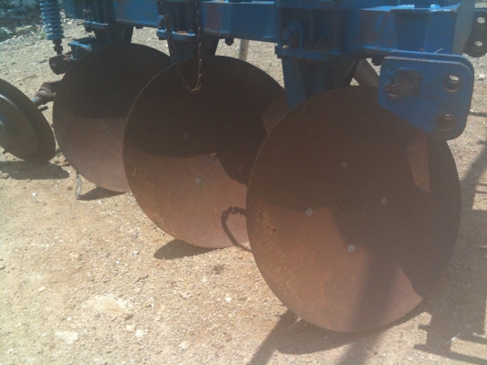 ขายรถไถ BELARUS (MT) 77 แรง ดันหน้า ผาน 7 สภาพพร้อมใช้