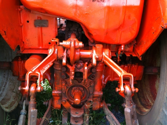 ขายรถไถ BELARUS (MT) 77 แรง ดันหน้า ผาน 7 สภาพพร้อมใช้