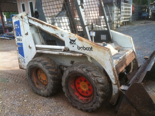 รถตัก bobcat สภาพพร้อมใช้