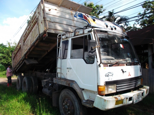 ขายด่วนรถสิบล้อหลงโบFN527TF1818ดรั้มสามมิตร