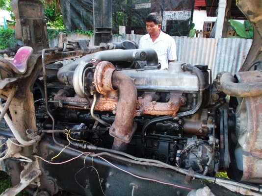 ขายด่วนรถสิบล้อหลงโบFN527TF1818ดรั้มสามมิตร