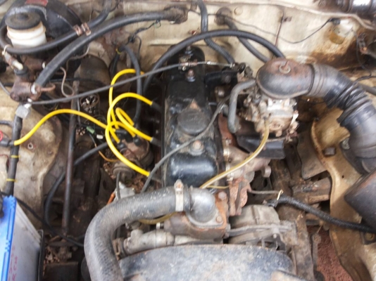 ขาย ม้ากระโดดแนวๆ TOYOTA LN40 เครื่องเดิม12R เบนซิน แรงดีประหยัด ช่วงล่างคัสซีเดิมไม่ผุไม่ปะไม่ดาม กระบะสวยไม่ผุ ตัวรถบางเดิมไม่ผุ ภายในดีคอนโซลดี ล้อแม็ก หลังคาติดเคฟล่า ยางสวย4เส้น รถทรงสวย ครับ พร้อมใช้งาน ทะเบียนเต็ม เอกสารครบ ราคาต่อรองได้เด้อ พี่น้อ
