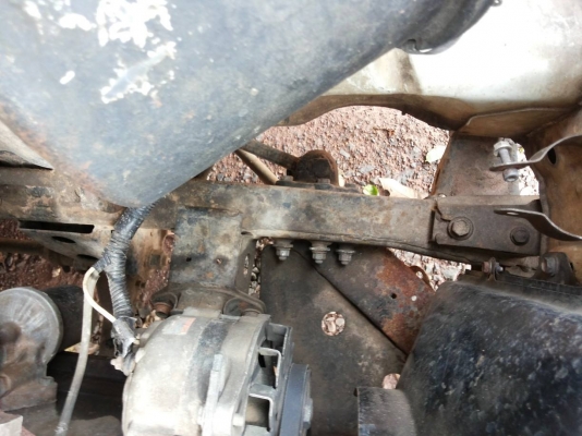 ขาย ม้ากระโดดแนวๆ TOYOTA LN40 เครื่องเดิม12R เบนซิน แรงดีประหยัด ช่วงล่างคัสซีเดิมไม่ผุไม่ปะไม่ดาม กระบะสวยไม่ผุ ตัวรถบางเดิมไม่ผุ ภายในดีคอนโซลดี ล้อแม็ก หลังคาติดเคฟล่า ยางสวย4เส้น รถทรงสวย ครับ พร้อมใช้งาน ทะเบียนเต็ม เอกสารครบ ราคาต่อรองได้เด้อ พี่น้อ