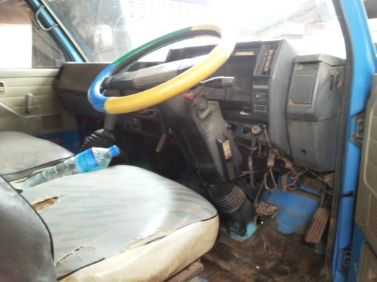 ขาย6ล้อประกอบใหญ่ๆแรงๆ ISUZU 6BB1 145แรง เครื่องแน่นแรงไม่เยิ้ม เกียร์สั้นแล้วเกียร์ใหญ่ J 7เกียร์ถอย คัสซีนอก สวยไม่ผุไม่ดาม เสริมเหล็กบนหนาแข็งแรง Fหน้า-หลัง กระบะพื้นเหล็กคอกไม้สภาพดีไม่ผุไม่หัก ยาว5ม. ฝาทึบมีผุ คัสซีกว้าง ใส่Fไม่ต้องขยับแหนบเลย หัวNPR