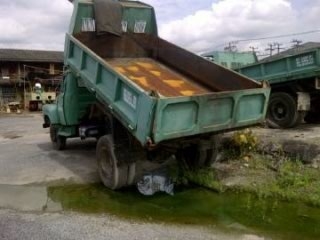 ขายรถ  6ล้อหัวยาวดั้มสวย พร้อมใช้งาน