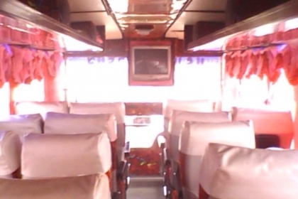 คัสซีนิสสันถุงลมแอร์แขวนตัวถังเชิดชัยทรงเดอะเบสราคา700000 ราคาต่อรองได้