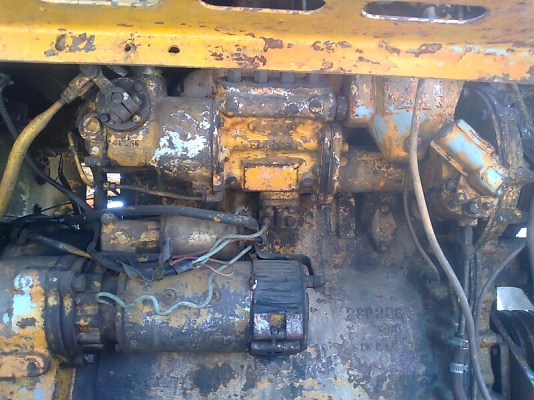 รถตัก CAT 922 ขับเคลื่อน 4 ล้อ ลดราคาเหลือเพียง 3.2 แสนบาท.