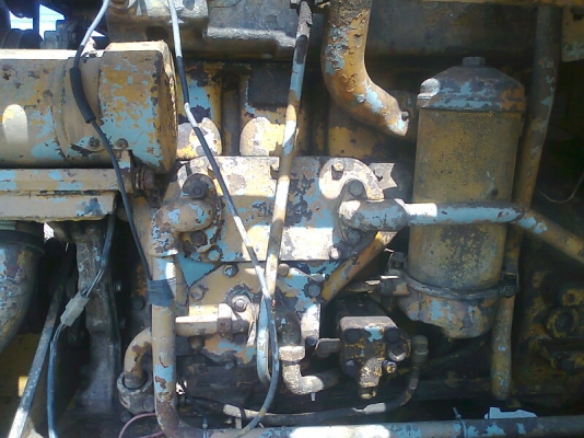 รถตัก CAT 922 ขับเคลื่อน 4 ล้อ ลดราคาเหลือเพียง 3.2 แสนบาท.