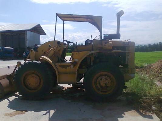 รถตัก CAT 922 ขับเคลื่อน 4 ล้อ ลดราคาเหลือเพียง 3.2 แสนบาท.