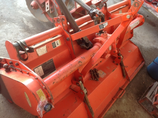 ปัญญาแทรคเตอร์มาแล้ว...จัดมาให้ครับ รีบโดยด่วน.คูโบต้า L4508 พร้อมใบมีดตราช้าง โรตาลี่ตราช้าง เล่มทะเบียนพร้อม