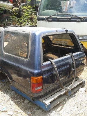 TOYOTA LN56 ช่วงสั้น เครื่อง 1UZ หัวเก๋ง SURF TOYOTA LN56 ช่วงสั้น เครื่อง 1UZ หัวเก๋ง SURF