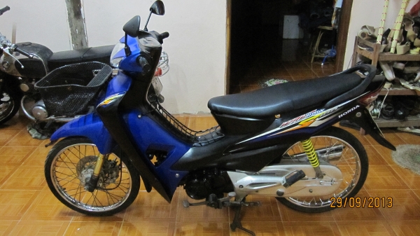 ลดๆๆแล้วครับขายถุกๆๆไปเลยครับด่วนๆครับเวฟ100sกุญแจใหญ่ปี52 เอกสารพร้อมชุดโอนครับ รถมือเดียวคนแก่ใช้...ใช้งานน้อยเครื่องเดิมๆๆไม่เคยแกะสภาพพร้อมใช้งานขายถุกๆไปเลยครับ15500บาทร ราคายังไม่รวมค่าส่ง....ส่งได้ทั่วไทยรถยุจังหวัดอำนาจเจริญครับสนใจสอบถามได้ครับ08