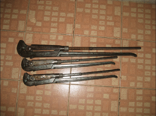 ขายด่วนประแจคอม้าจับแป๊บ DOWIDAT 2" ( 175T-2" ) 4" ( 175-4" ) Made in germany