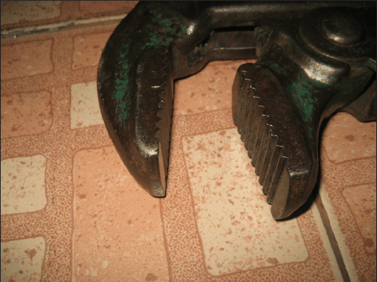 ขายด่วนประแจคอม้าจับแป๊บ DOWIDAT 2" ( 175T-2" ) 4" ( 175-4" ) Made in germany