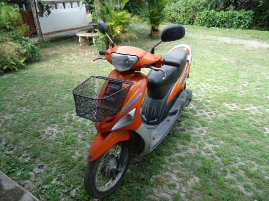 ขาย YAMAHA MIO 115 สีส้ม ปี 47 พร้อมเล่มทะเบียน ราคา 6,000.-บาท .สภาพดังรูปใช้งานได้ดีมากครับ สนใจติดต่อ เชียงใหม่ 084-4858767 ;D