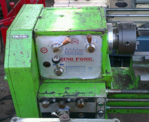 Sell> แท่นกลึง Ching Fong 6 ฟุต 3 เพลา มีเบลค คอม้าถอดได้ 2 ช่วง เครื่องใต้หวันครับ