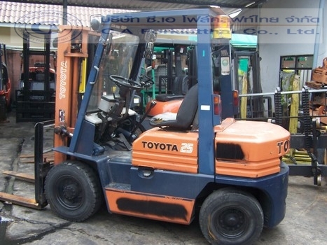 ขายรถ โฟล์คลิฟท์ TOYOTA รุ่น 5-FD25