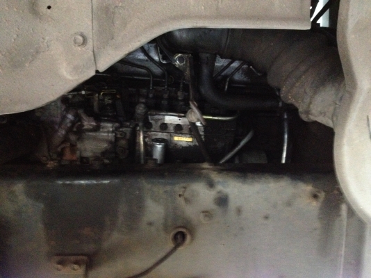 ขาย10ล้อ 1 เพลา ISUZU Rocky 195 แรง 6HE1-I รถร่อง รถในไทย สวยเดิมๆ กระบะไม้คอกสูง