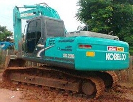 KOBELCO MARK 8 SUPER YN12 SK-200 รถสวยจัดทำงาน 4,000 ชม. เครื่องแน่นแรงดี ภายในสวยสะอาดครบพร้อม เอวแน่น ช่วงล่างเต็มดีประมาณ 80\% พร้อมใช้งาน เอกสารทะเบียนครบพร้อม ราคาต่อรองได้ครับ