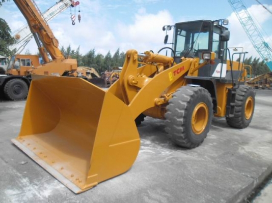 รถตัก TCM L32-1 S/N:S28-00264 E/N:NE6-077413T 2002YEAR