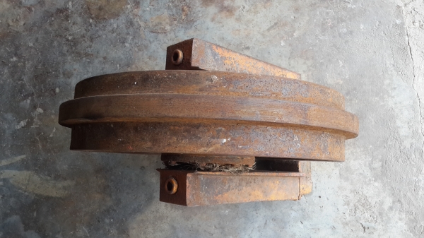 ต้องการขายล้อนำ 18 นิ้วและเฟืองตัวเดิน 10 HT