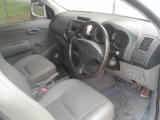 ขายวีโก้ปี 2008 เครื่อง 2.5 คับ