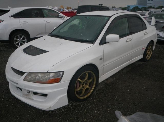 รถยนต์ประสบอุบัติเหตุเเละมือสอง ทางเรามีบริการส่งภายในญี่ปุ่นครับ