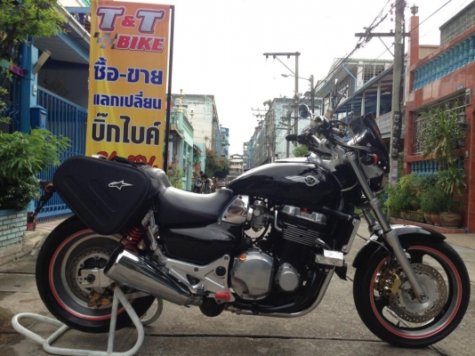 ต้ำพระราม2 ขายhonda x4 1300 cc รถแต่งมาจาก59bikeครับของแต่งทั้งคันสภาพนางฟ้า
