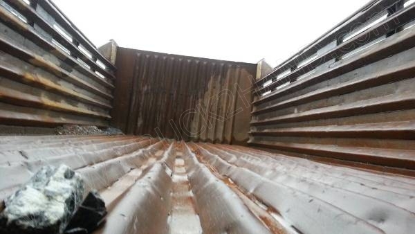 รถบรรทุก 10 ล้อดั๊มพ์ท้องเรือ  ยี่ห้อ NISSAN  ลงหัว HINO 2 เพลา  225 แรงม้า