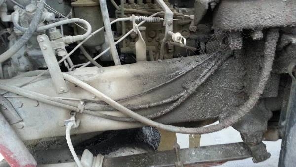 รถบรรทุก 10 ล้อดั๊มพ์ท้องเรือ  ยี่ห้อ NISSAN  ลงหัว HINO 2 เพลา  225 แรงม้า