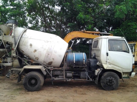 ขายรถโม่ปูน