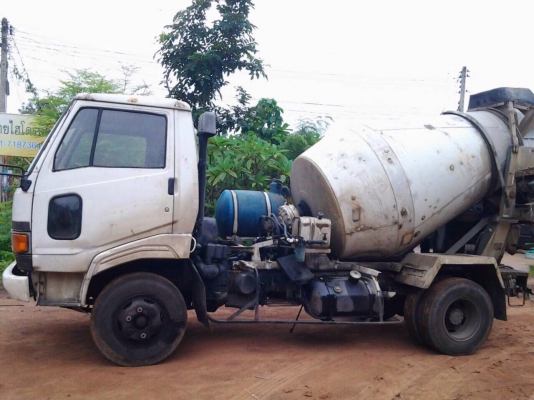 ขายรถโม่ปูน