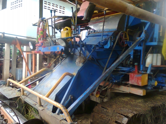 ขายรถเกี่ยวไทยเส็ง(เจ้าของบอกขอขายด่วน)