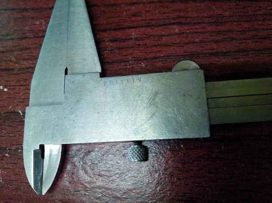 ชายเวอร์เนียร์Mitutoyo 8" มือสอง ถูก