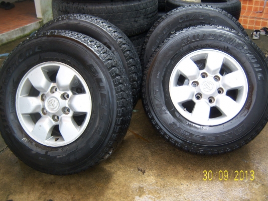 แม็กพรีรันเนอร์ ขอบ 15 พร้อมยาง 255 70 15