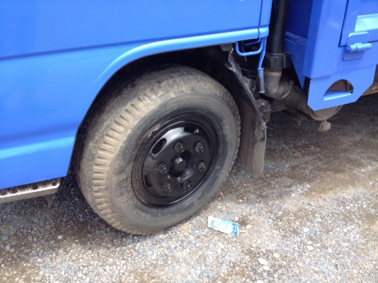 ขาย ISUZU NPR66LX5 ยาว 5 เมตร กระบะเหล็ก เครื่อง 4HF1 120แรง แอร์เย็น มีวิทยุ คัซซีสวย