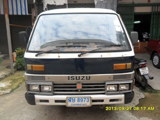 ขายรถตู้อีซูซุบัดดี้เครื่องฝาทอง90แรงม้าเพาเวอร์แม็ก14เบาะหลัง3แถวหมุนได้สีไม่สวยรถขับดีมากครับขายถูกครับ