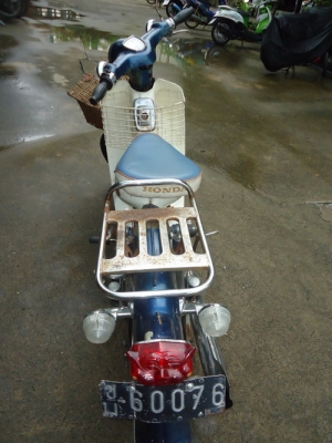 Honda C70 7,700.-