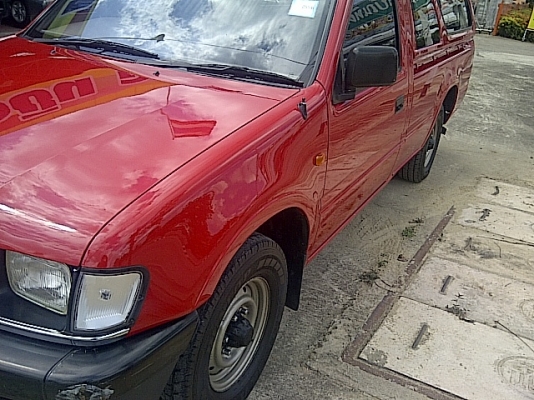 ISZUดราก้อน2.5TURBOสภาพสวยที่สุดในสามโลก