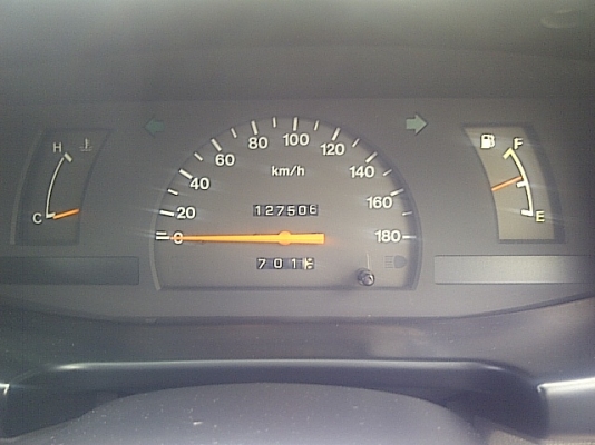 ISZUดราก้อน2.5TURBOสภาพสวยที่สุดในสามโลก