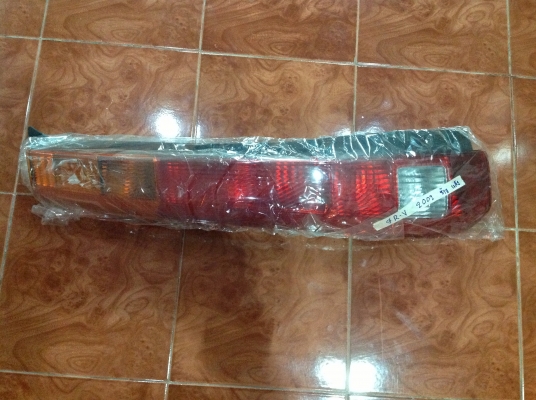 ชุดไฟท้าย CRV ปี 2004 ข้างซ้าย ของแท้ สภาพใหม่